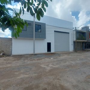 BODEGA EN RENTA, 310 MTS SUPERFICIE UBICADA EN SAN AGUSTIN