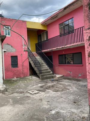 Venta de Casa o Terreno en Viejo Ejido de Sta Úrsula, Coyoacán, plaza Acoxpa
