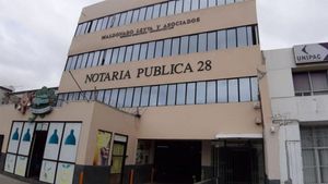 Se renta oficina de 250 m2 en Zona Río Tijuana, PMR-1481