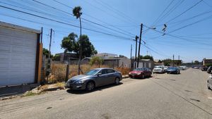 Se renta terreno en col. Anáhuac (Ermita) Tijuana