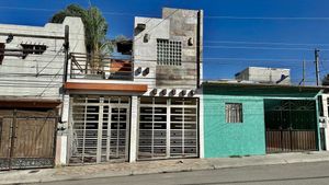 Se vende casa de 5 recámaras en Villa del Real, Tijuana