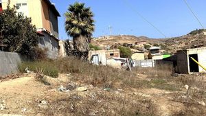 Se vende terreno de 160 m2 en Vista Marina, Rosarito PMR-1221