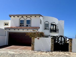 Spanish oceanview home close to sandy beach in Villas Punta Piedra
