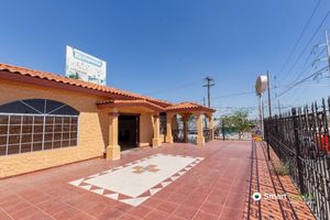 En Venta Local Comercial en Esquina, Ideal para tu Nuevo Restaurante