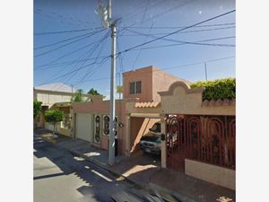 Casa en Venta en Los Encinos Nuevo Laredo