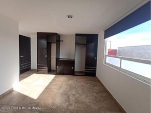 Casa en Venta en San Mateo Otzacatipan Toluca