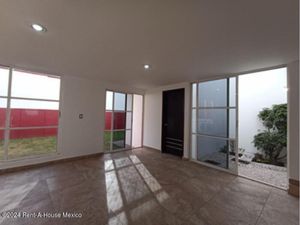 Casa en Venta en San Mateo Otzacatipan Toluca