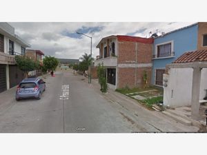 Casa en Venta en Balcones de la Presa León