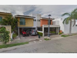 Casa en Venta en Residencial Fluvial Vallarta Puerto Vallarta