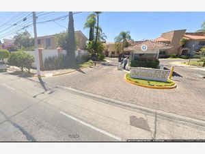 Casa en Venta en Parque Regency Zapopan