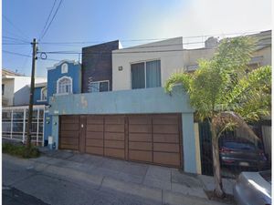 Casa en Venta en Jardines Vallarta Zapopan