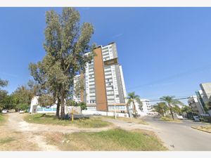 Departamento en Venta en Rinconada del Parque Zapopan