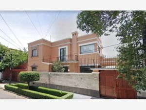 Casa en Venta en Del Carmen Coyoacán