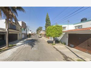 Casa en Venta en Jardines de San Manuel Puebla