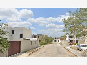 Casa en Venta en Paseos de Opichen Mérida