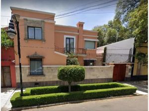 Casa en Venta en Del Carmen Coyoacán