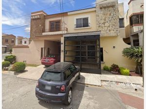 Casa en Venta en Portal de Cumbres Monterrey