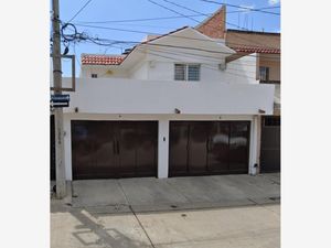 Casa en Venta en Real Providencia León