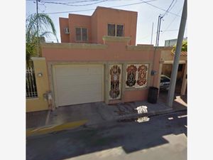 Casa en Venta en Los Encinos Nuevo Laredo