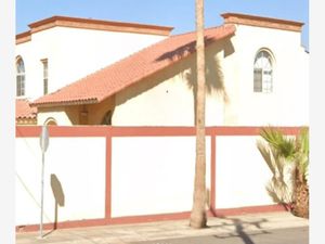 Casa en Venta en Jardines del Lago Mexicali