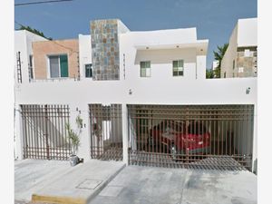 Casa en Venta en Supermanzana 17 Benito Juárez