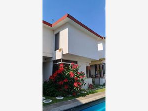 Casa en Venta en Los Faroles Cuernavaca