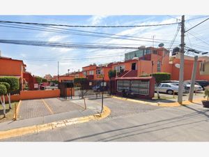 Casa en Venta en Valle de las Pirámides Tlalnepantla de Baz