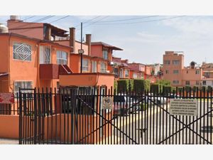 Casa en Venta en Valle de las Pirámides Tlalnepantla de Baz