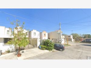 Casa en Venta en Paseo las Palmas II Apodaca