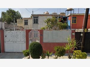 Casa en Venta en Jardines de Morelos Sección Bosques Ecatepec de Morelos