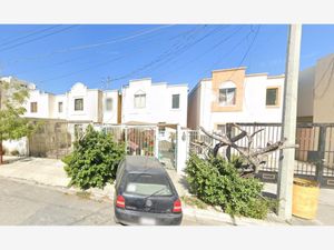 Casa en Venta en Paseo las Palmas II Apodaca