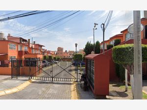 Casa en Venta en Valle de las Pirámides Tlalnepantla de Baz