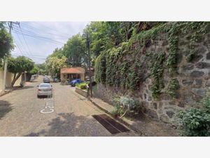 Casa en Venta en Jardines de Ahuatepec Cuernavaca