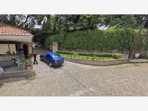 Casa en Venta en Jardines de Ahuatepec Cuernavaca