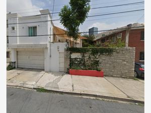 Casa en Venta en Altavista Monterrey