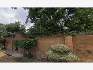 Casa en Venta en Jardines de Ahuatepec Cuernavaca