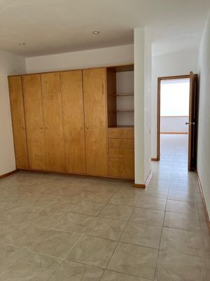 CASA EN VENTA EN JURIQUILLA