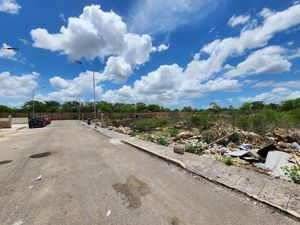 TERRENO EN CONKAL V. A.