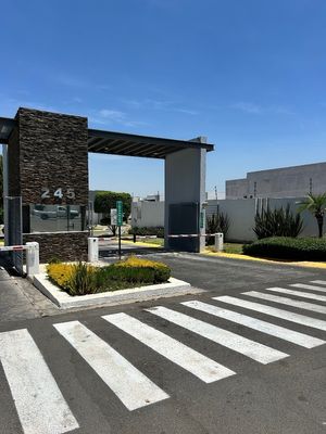 CASA EN CONSTRUCCIÓN- ARBOLADA BOSQUE DE SANTA ANITA