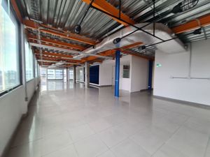 Renta de Oficina Del Valle | 300 m2 | Acondicionada