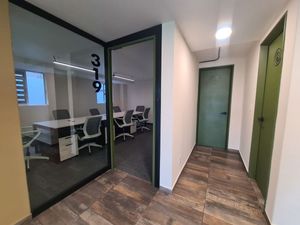 Renta de Oficina Polanco | 7 personas | Amueblada