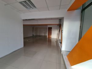 Renta de Oficina Roma | 128 m2 | Acondicionada