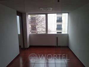 Renta de Oficina Del Valle | 80 m2 | Acondicionada