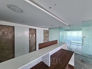 Renta de Oficina Del Valle | 190 m2 | Acondicionada