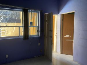 Renta de Local Roma | 400 m2 | Semi-acondicionado