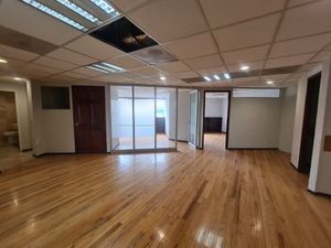 Renta de Oficina Anzures | 225 m2 | Acondicionada