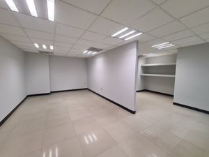 Renta de Oficina Anzures | 335 m2 | Acondicionada