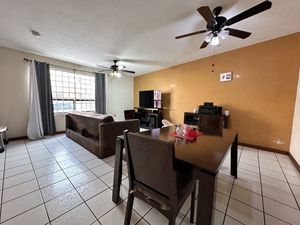 Casa en Venta con muy buena ubicación y equipada