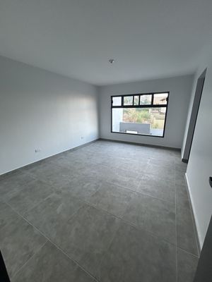 CASA EN VENTA, LADERAS MONTERREY TIJUANA, 5 MIN DE ZONA RÍO