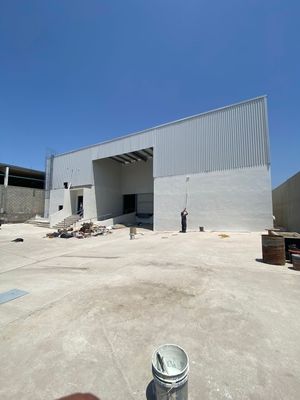 BODEGA EN RENTA, MUY FACIL ACCESO A ZONA INDUSTRIAL OTAY,  RECIEN CONSTRUIDA.